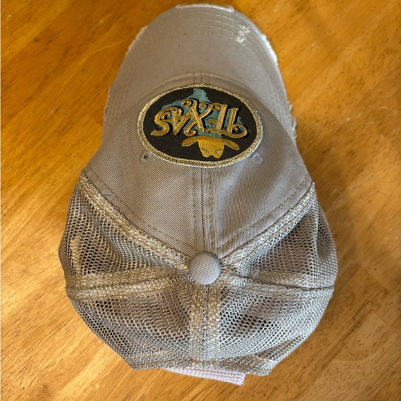 Judith March Texas Embroidered Cap - Picture 4 of 7